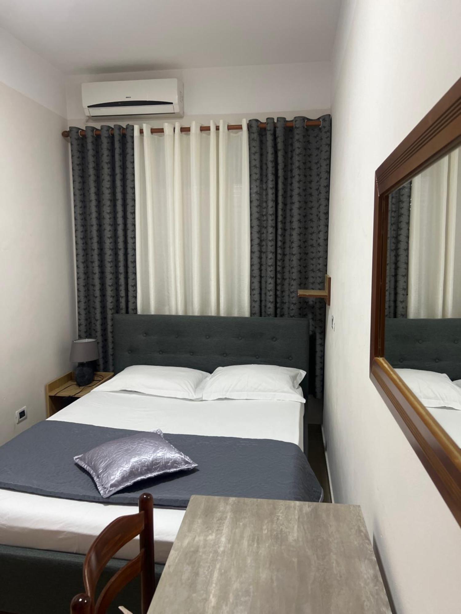 Villa Roel 1 Apartments Nr 88 Влёра Экстерьер фото